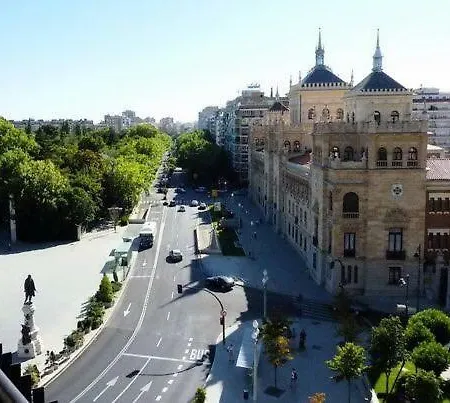 Espacios Blanco Santiago - Con Parking. Apartment Valladolid