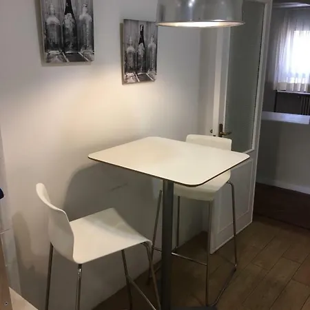 Apartment Espacios Blanco Santiago - Con Parking. Valladolid