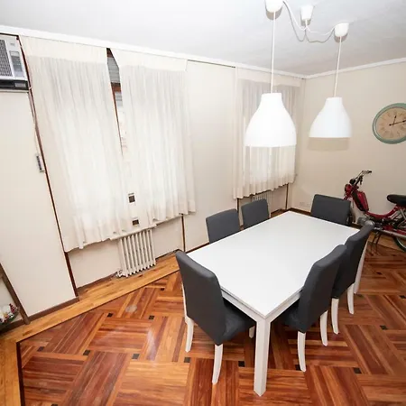 Espacios Blanco Santiago - Con Parking. *